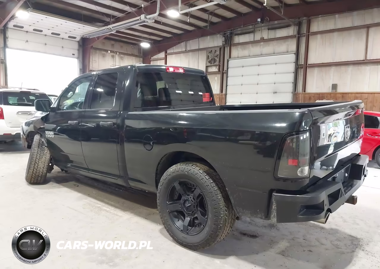 2018 Ram 1500 Express 4X4 6'4 Box VIN:1C6RR7FT7JS175866 - 3