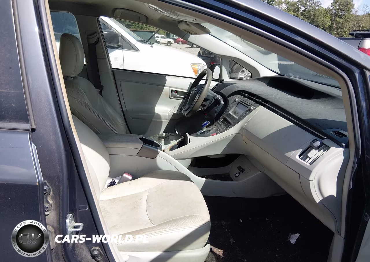 2012 Toyota Prius Three VIN:JTDKN3DU2C1558780 - 5