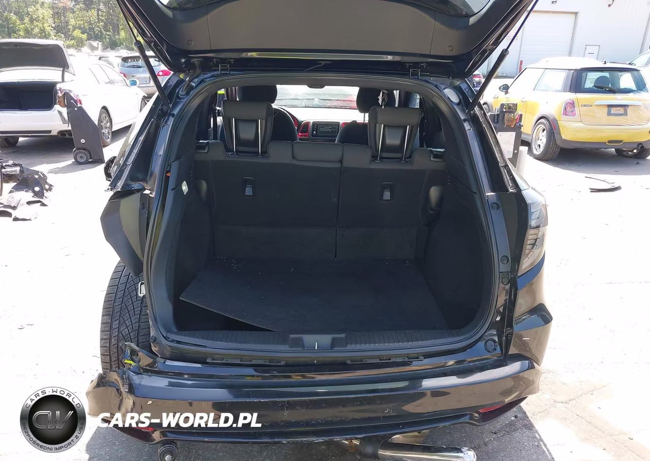 2019 Honda Hr-V Sport VIN:3CZRU6H19KM738014 - 19