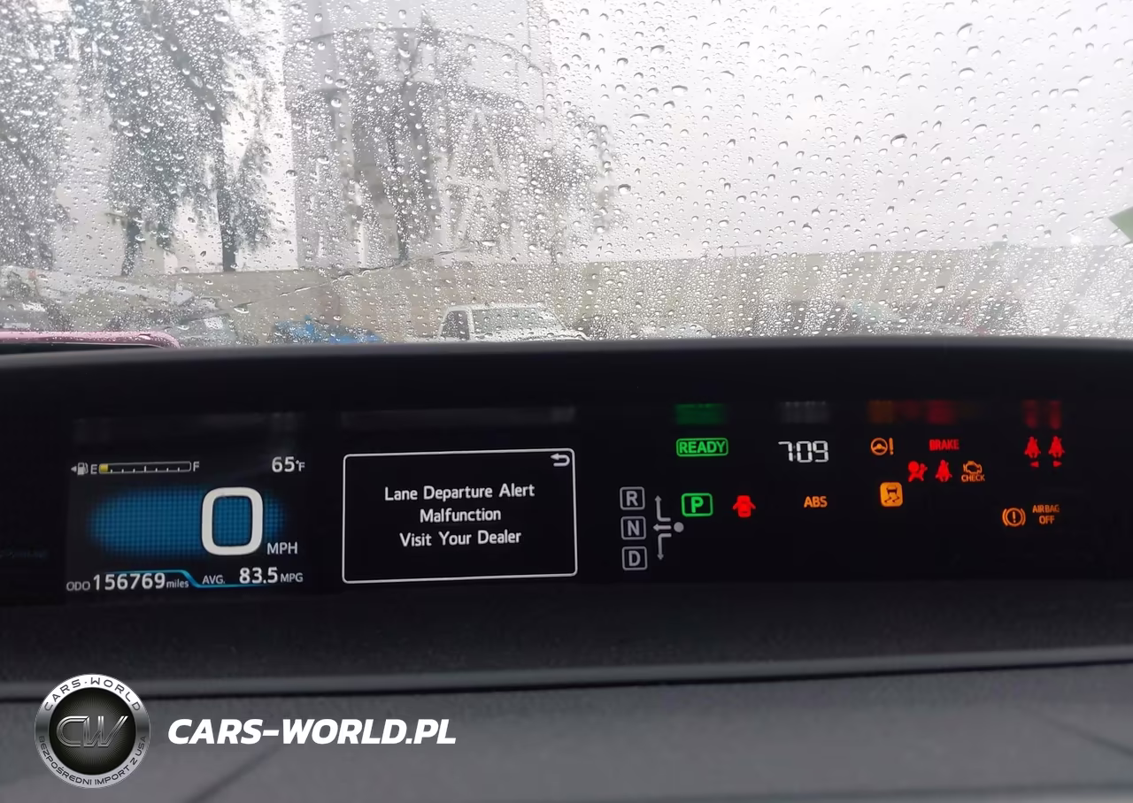 2017 Toyota Prius Prime Premium VIN:JTDKARFP2H3062573 - 7