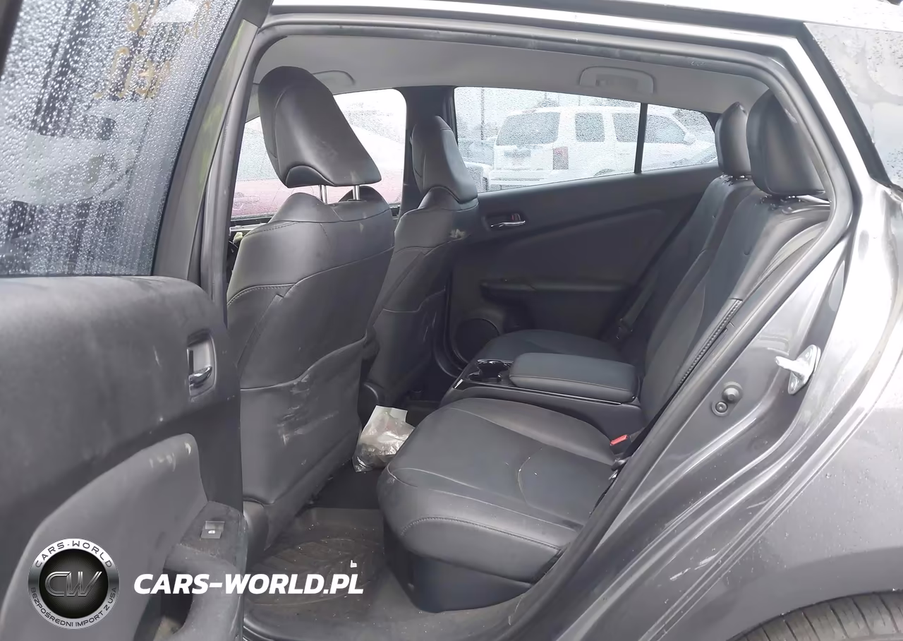 2017 Toyota Prius Prime Premium VIN:JTDKARFP2H3062573 - 8