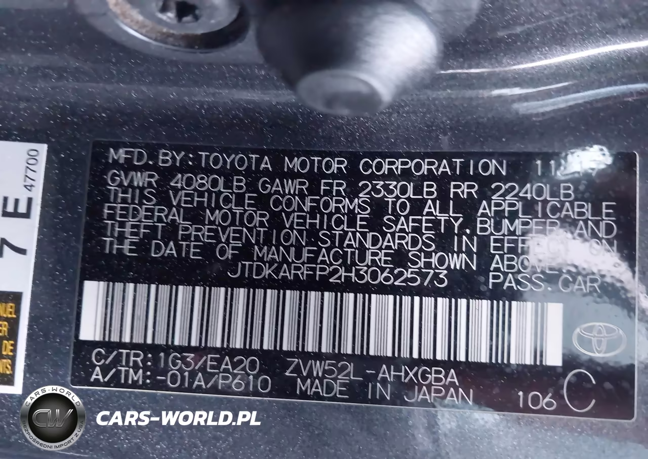 2017 Toyota Prius Prime Premium VIN:JTDKARFP2H3062573 - 9