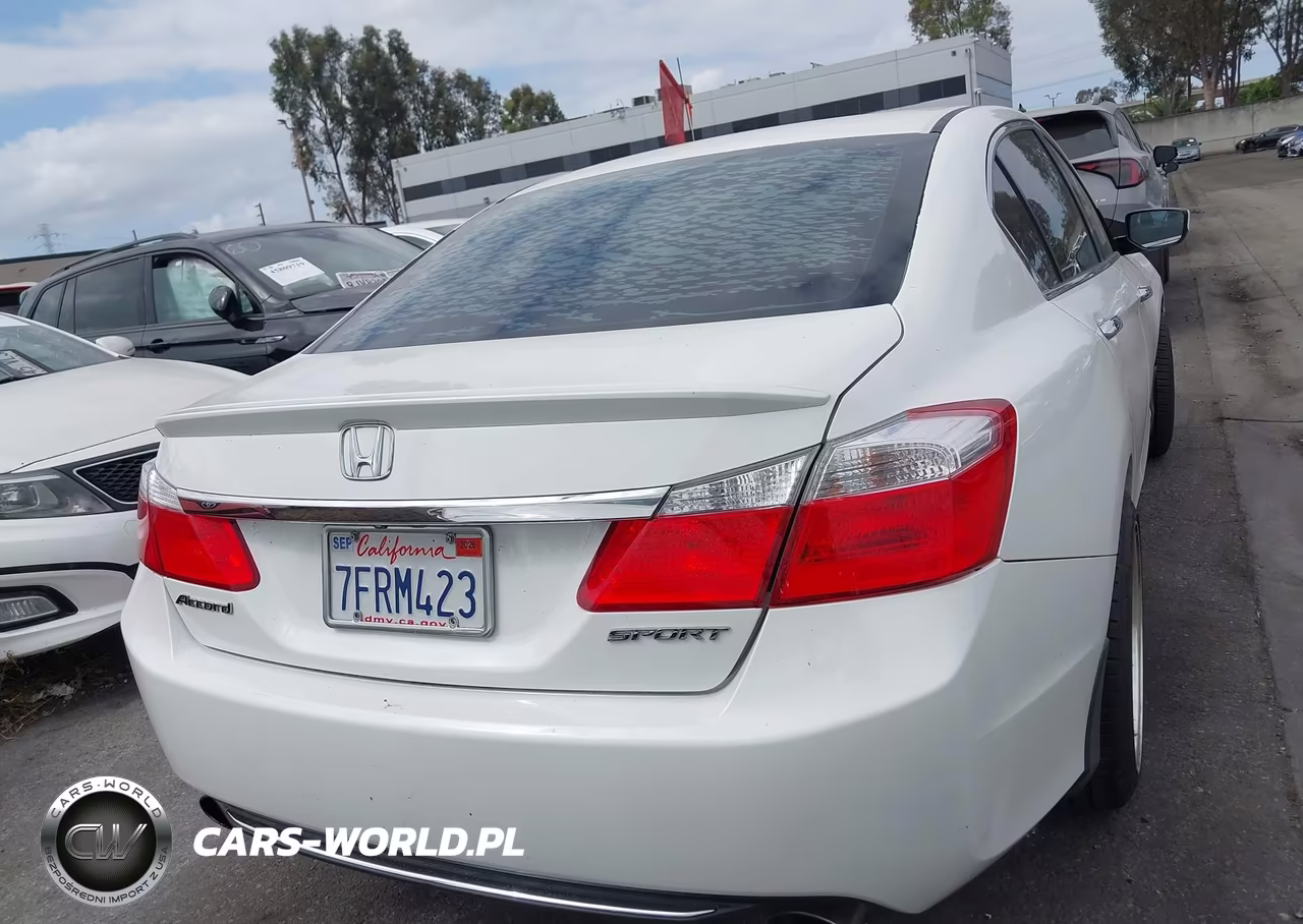 2014 Honda Accord Sport VIN:1HGCR2F59EA267206 - 16