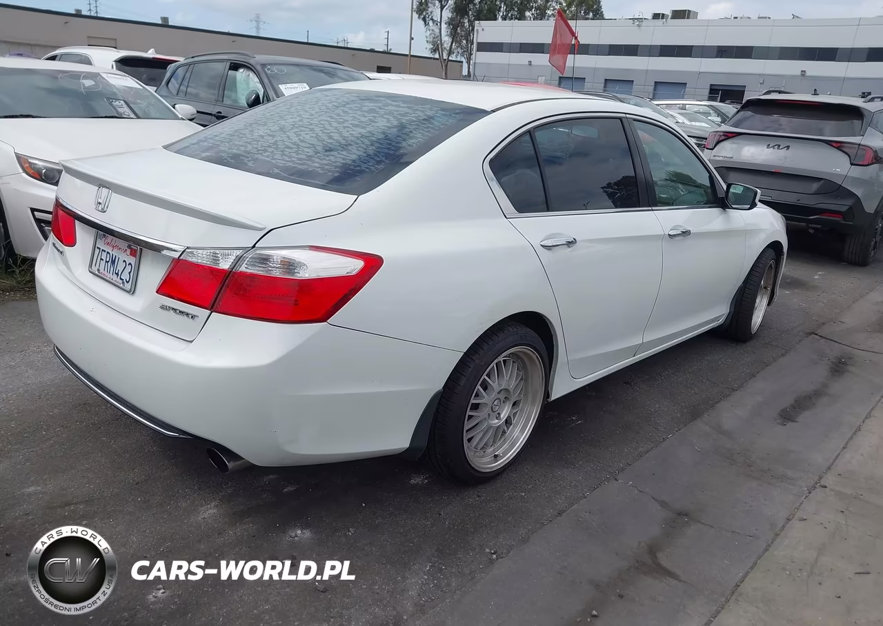 2014 Honda Accord Sport VIN:1HGCR2F59EA267206 - 4