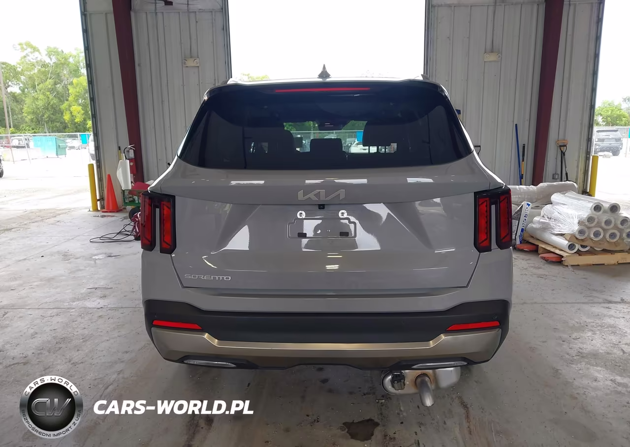 2026 Kia Sorento S VIN:5XYRL4JCXTG447299 - 17