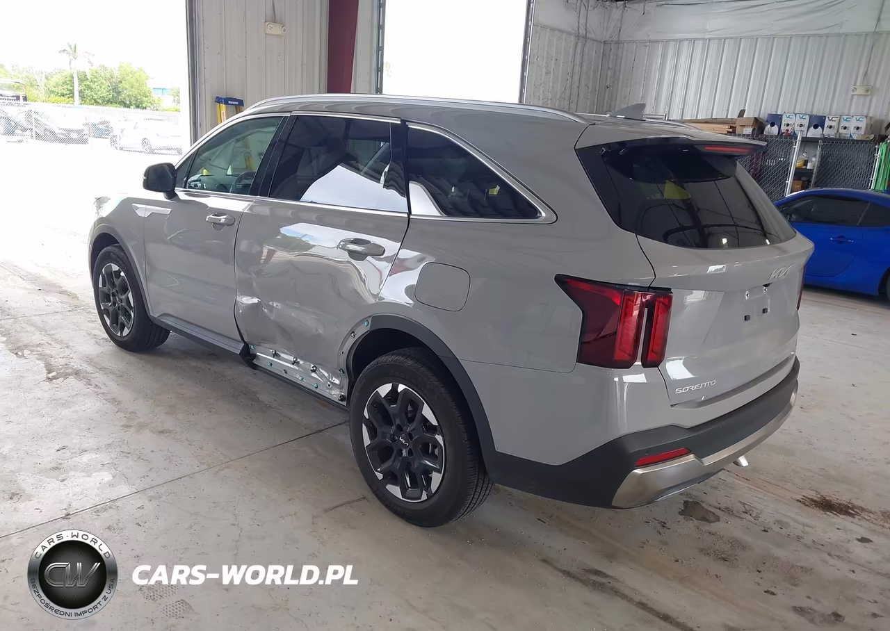 2026 Kia Sorento S VIN:5XYRL4JCXTG447299 - 3
