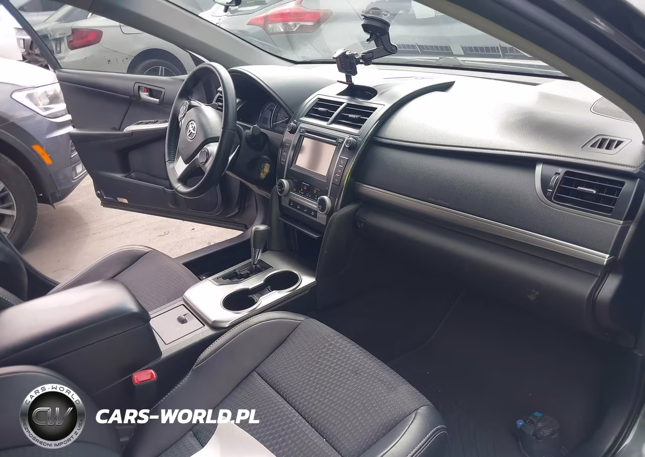2014 Toyota Camry Se VIN:4T1BF1FKXEU338930 - 5