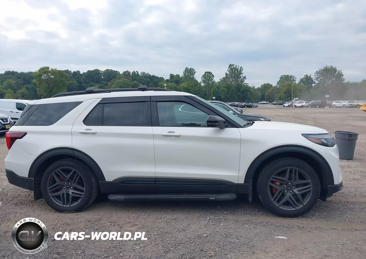 2025 Ford Explorer St VIN:1FMWK8GC8SGB30536 - 13