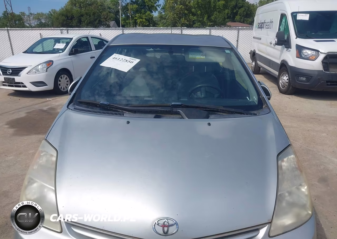 2004 Toyota Prius VIN:JTDKB20U540094979 - 3
