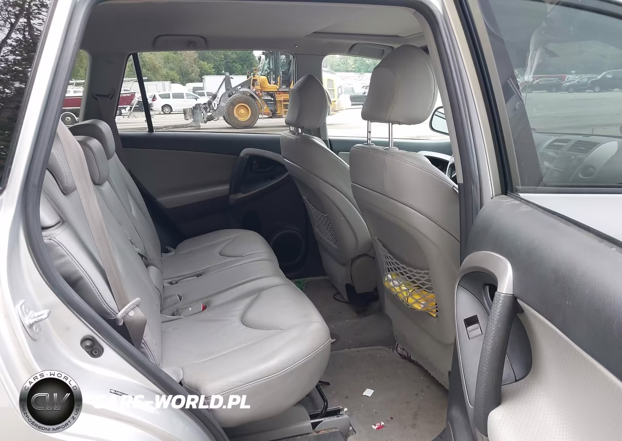 2007 Toyota Rav4 Limited VIN:JTMBD31V976051478 - 8