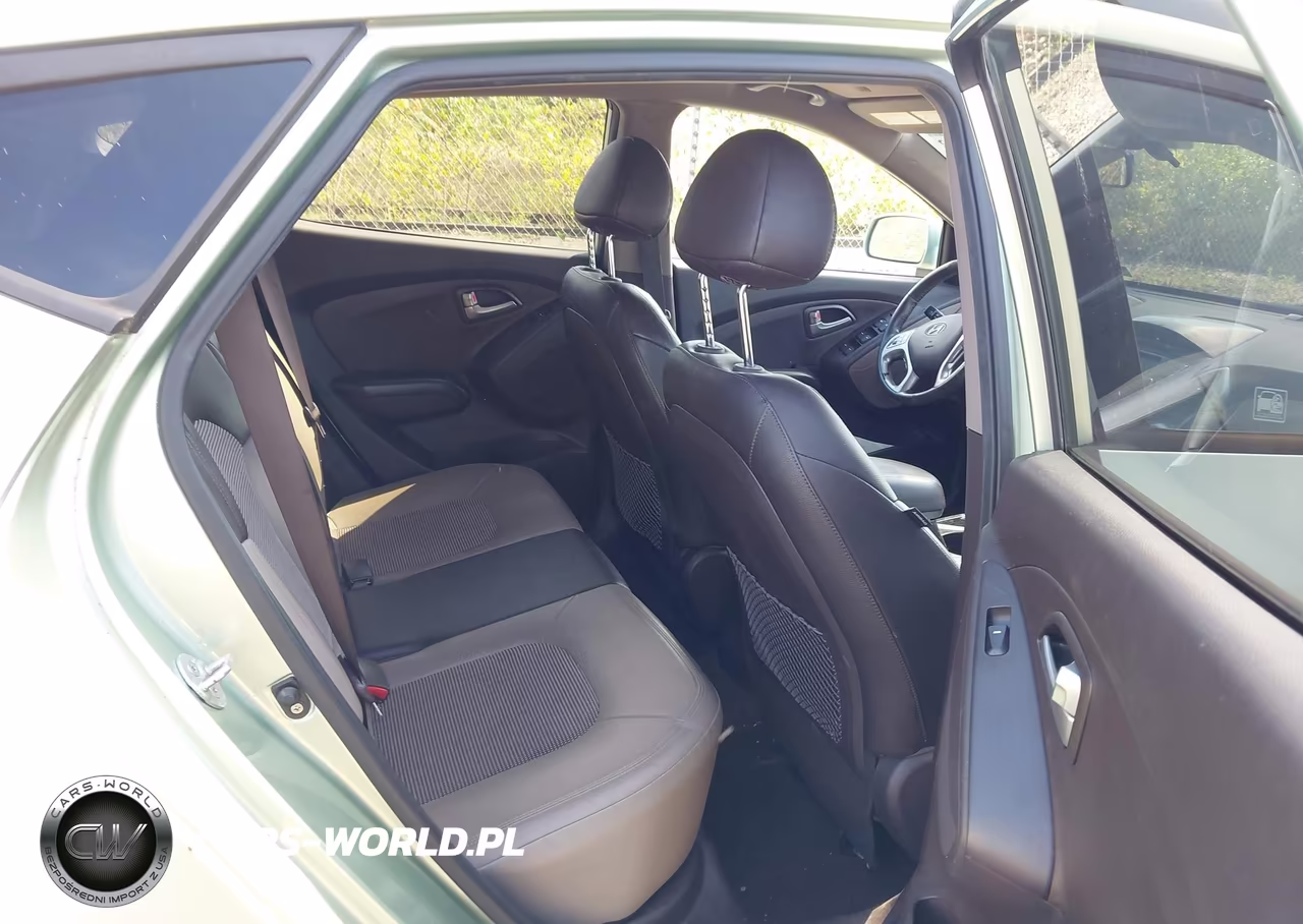 2011 Hyundai Tucson Gls VIN:KM8JU3AC1BU189560 - 8