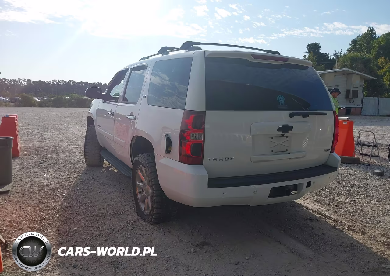2008 Chevrolet Tahoe Ltz VIN:1GNFC13078R101148 - 3