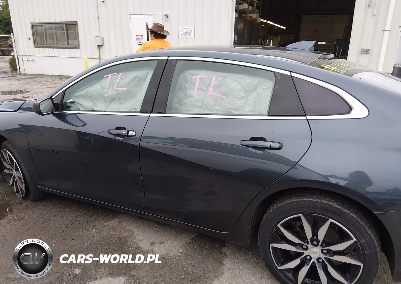 2021 Chevrolet Malibu Fwd Rs VIN:1G1ZG5ST8MF008530 - 14