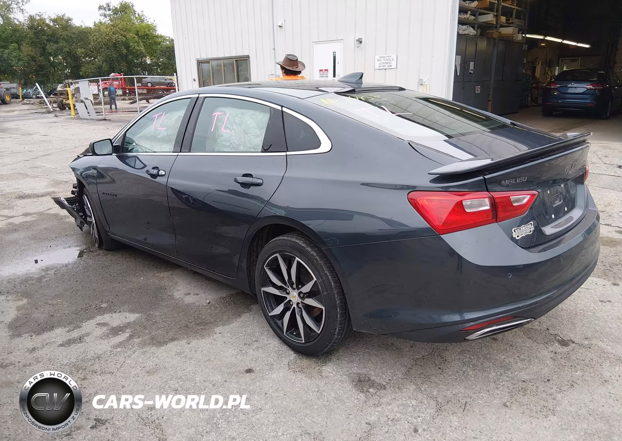 2021 Chevrolet Malibu Fwd Rs VIN:1G1ZG5ST8MF008530 - 3