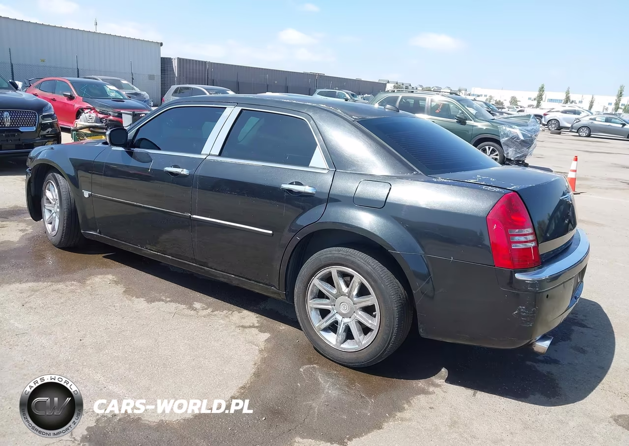 2005 Chrysler 300C VIN:2C3AA63H85H173763 - 3