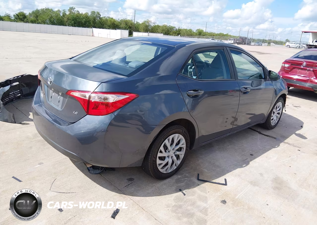 2019 Toyota Corolla Le VIN:5YFBURHE9KP865530 - 4