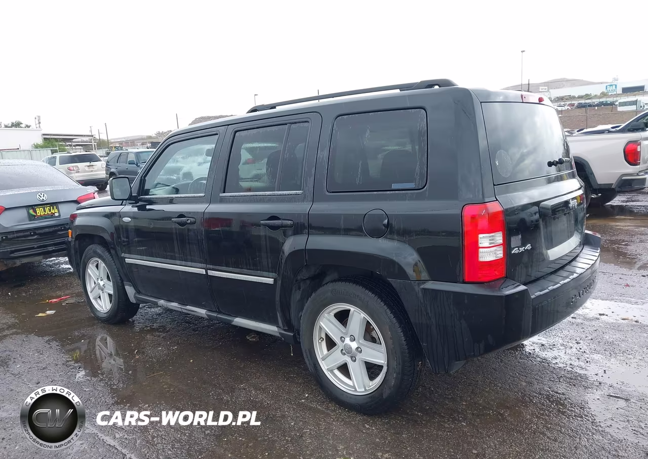 2010 Jeep Patriot Sport VIN:1J4NF1GB8AD652533 - 3