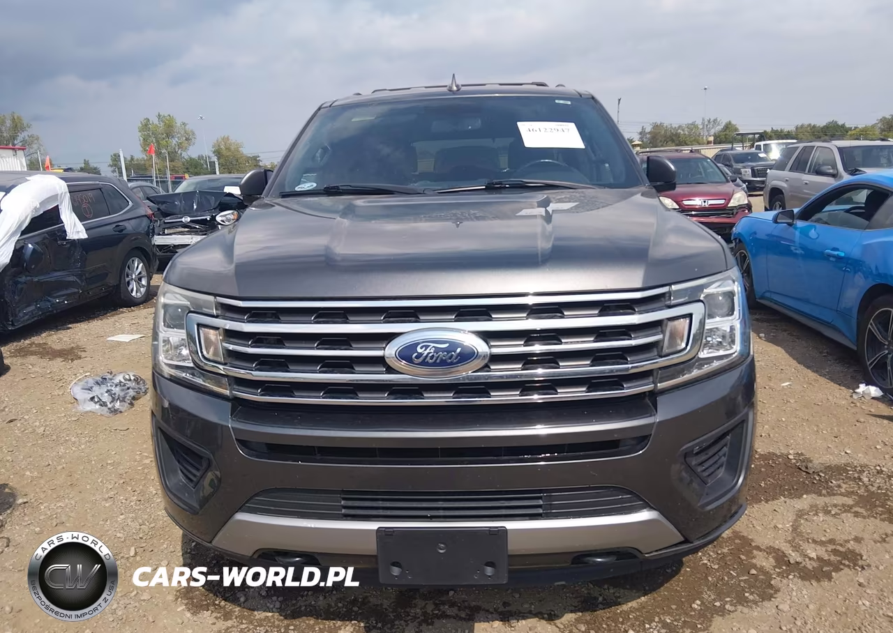 2018 Ford Expedition Xlt VIN:1FMJU1JT2JEA17292 - 13