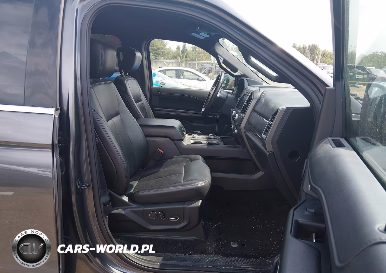 2018 Ford Expedition Xlt VIN:1FMJU1JT2JEA17292 - 5