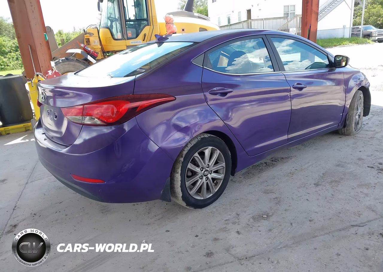 2015 Hyundai Elantra Se VIN:5NPDH4AE6FH585903 - 4