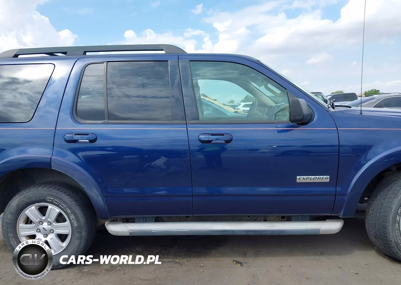 2007 Ford Explorer Xlt VIN:1FMEU73E17UA96066 - 13