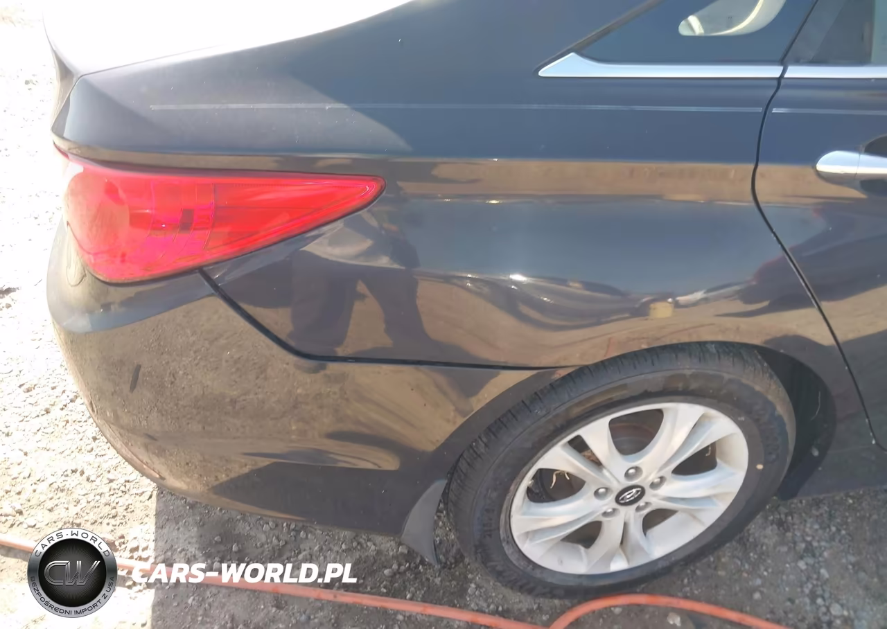 2011 Hyundai Sonata Limited VIN:5NPEC4ACXBH152127 - 12