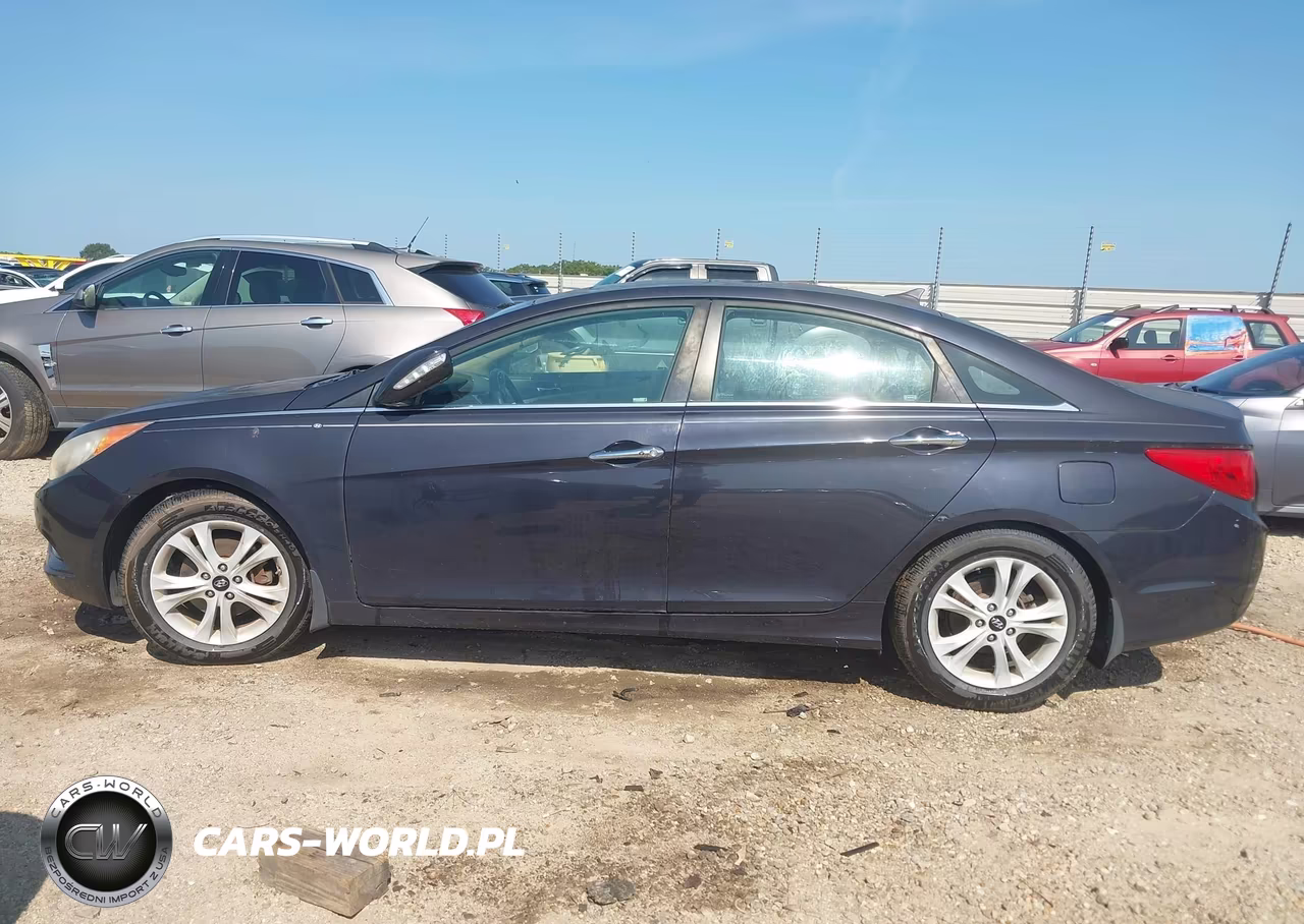 2011 Hyundai Sonata Limited VIN:5NPEC4ACXBH152127 - 16