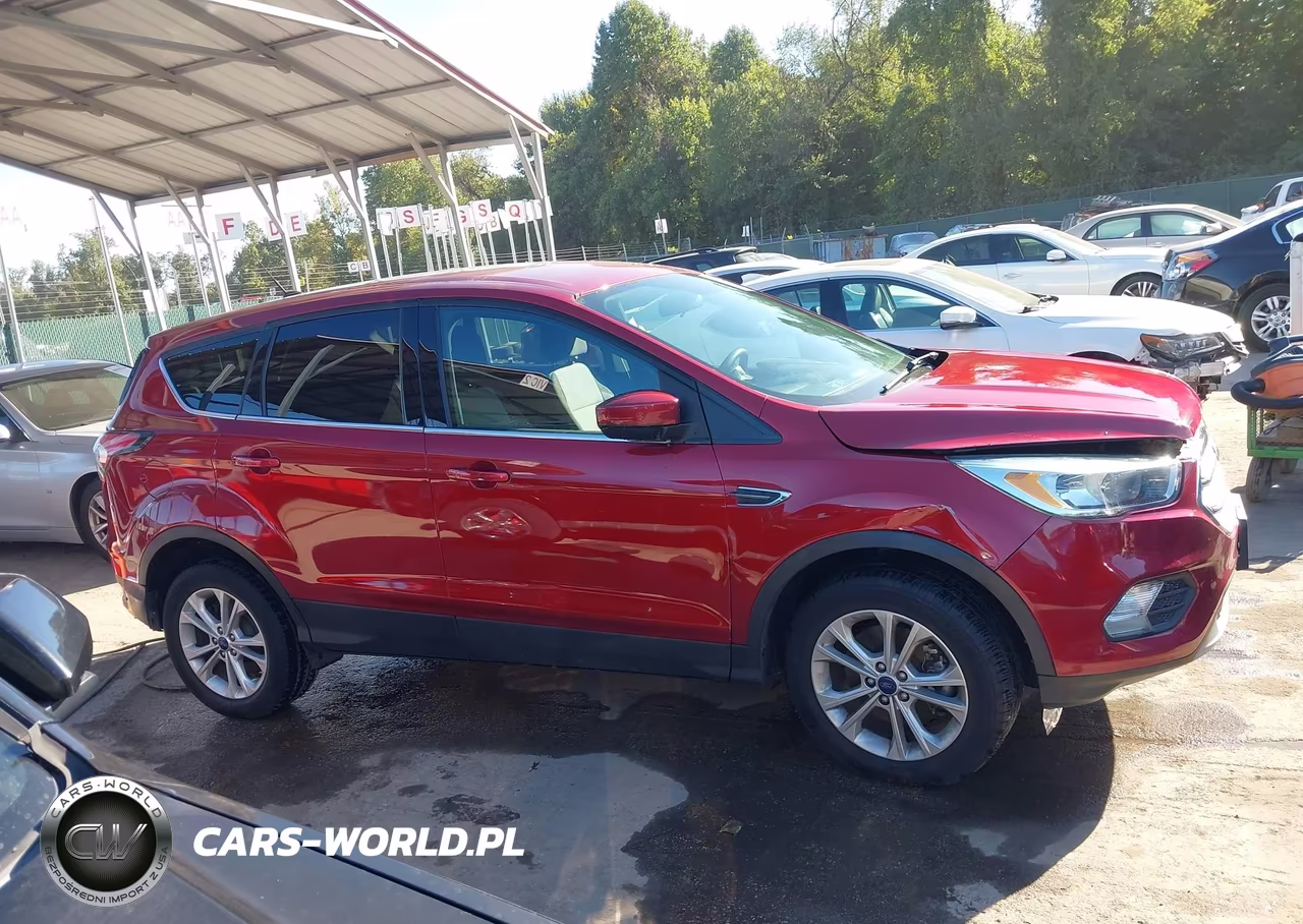 2017 Ford Escape Se VIN:1FMCU9GD4HUA27328 - 13