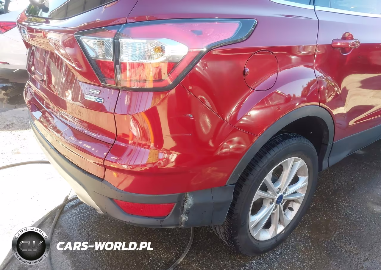 2017 Ford Escape Se VIN:1FMCU9GD4HUA27328 - 18