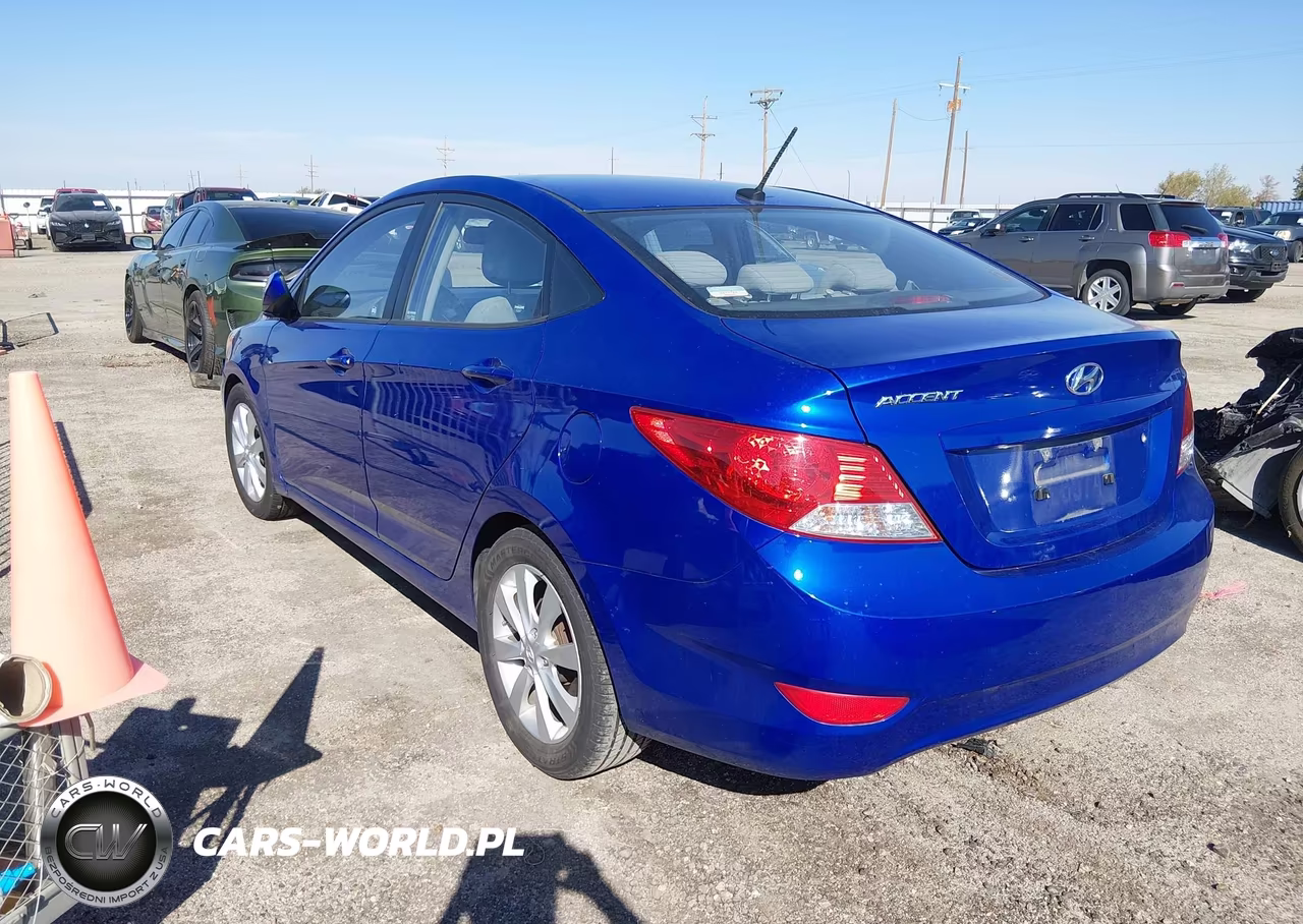 2014 Hyundai Accent Gls VIN:KMHCU4AE6EU754986 - 3