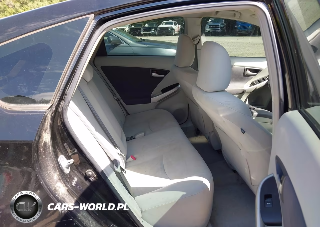 2011 Toyota Prius Two VIN:JTDKN3DU1B0273038 - 8