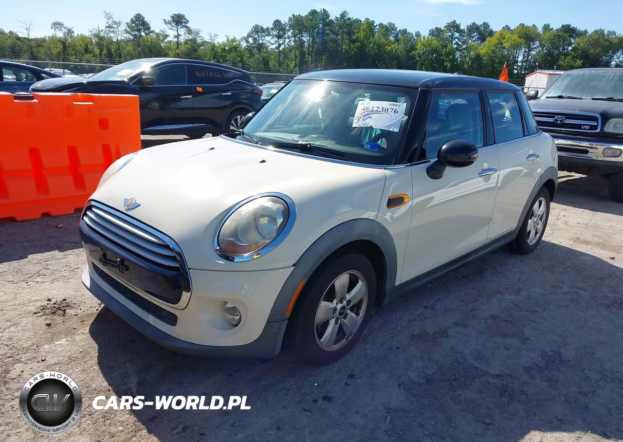 2015 Mini Hardtop Cooper VIN:WMWXS5C50FT837588 - 2