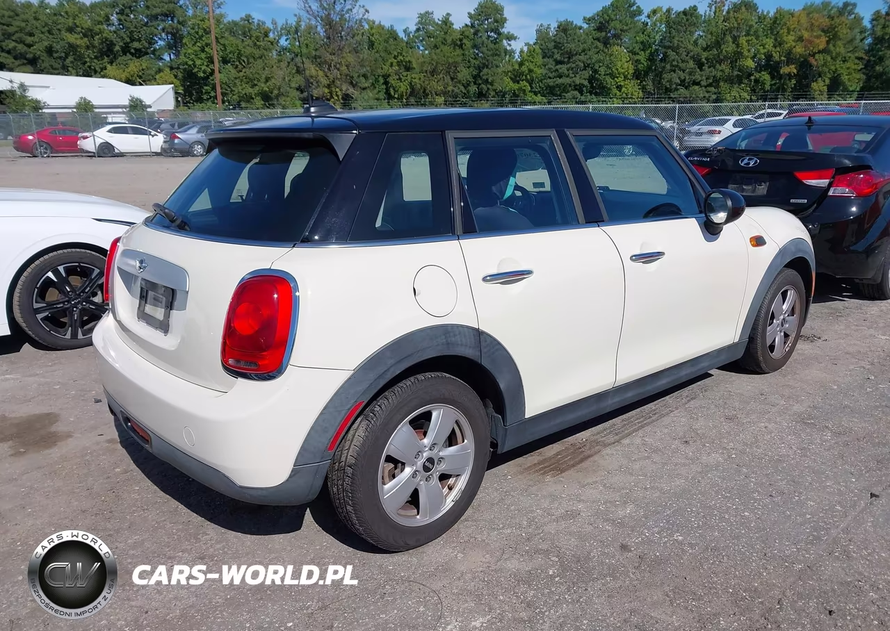 2015 Mini Hardtop Cooper VIN:WMWXS5C50FT837588 - 4