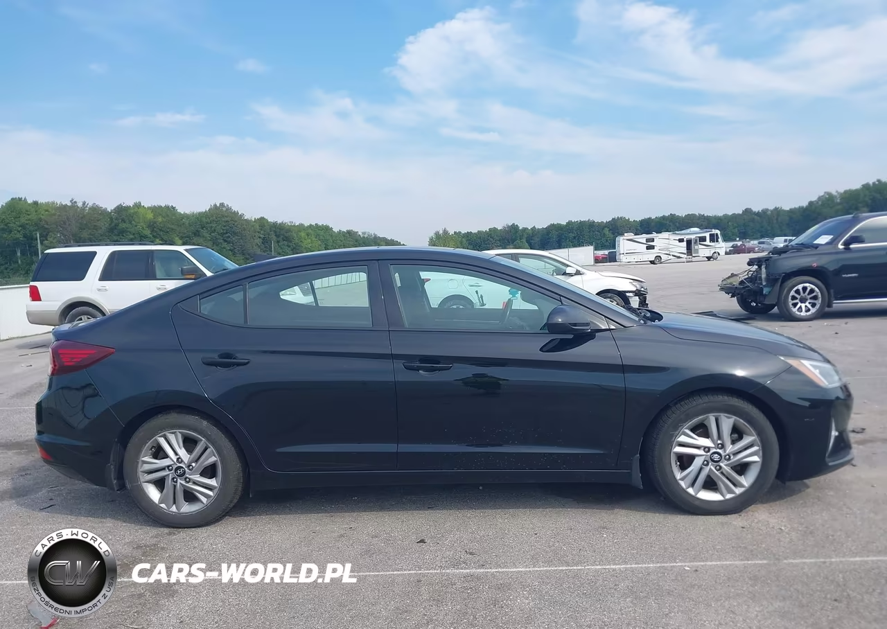 2020 Hyundai Elantra Value Edition VIN:5NPD84LFXLH549665 - 13