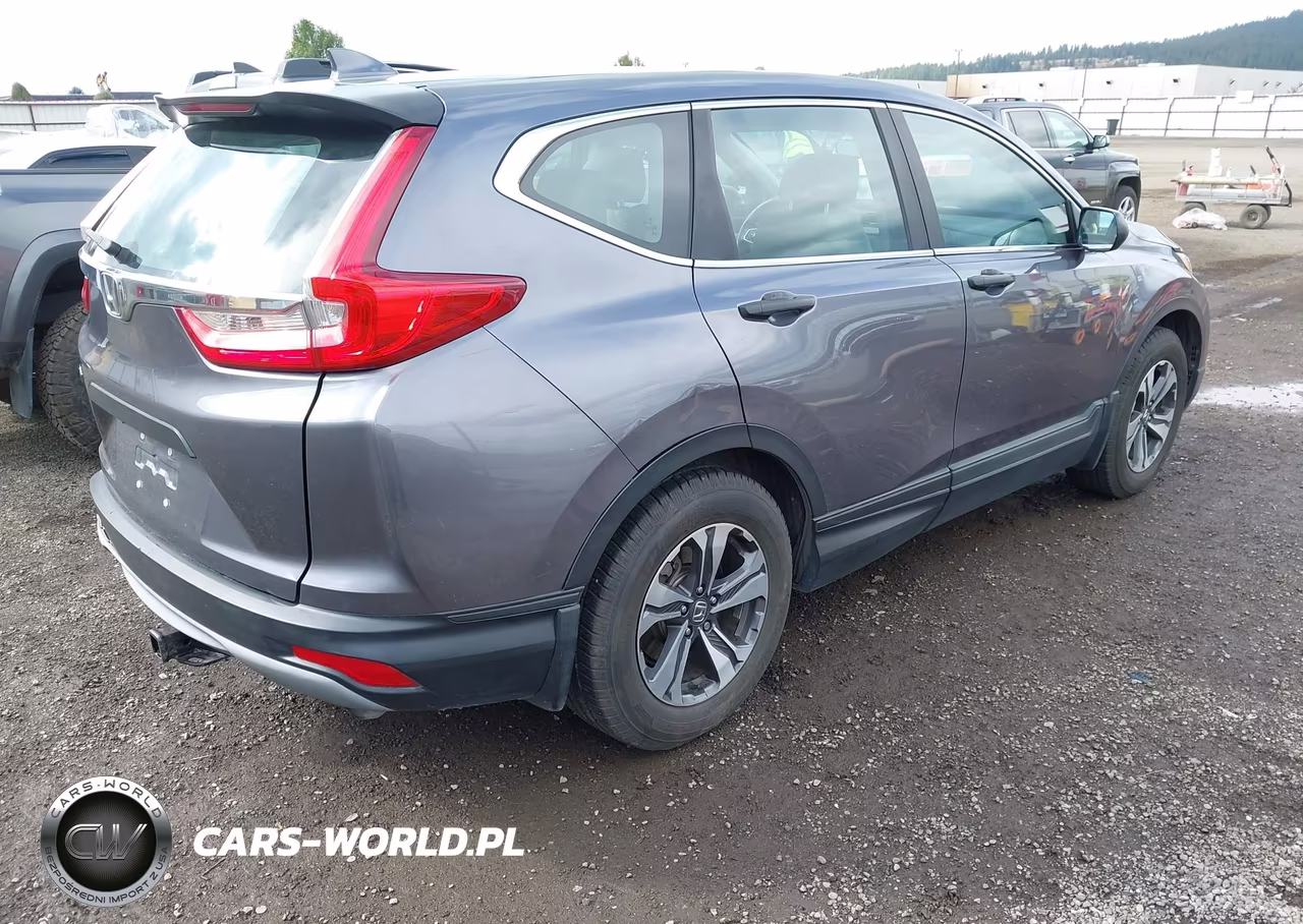2017 Honda Cr-V Lx VIN:7FARW5H36HE008901 - 4