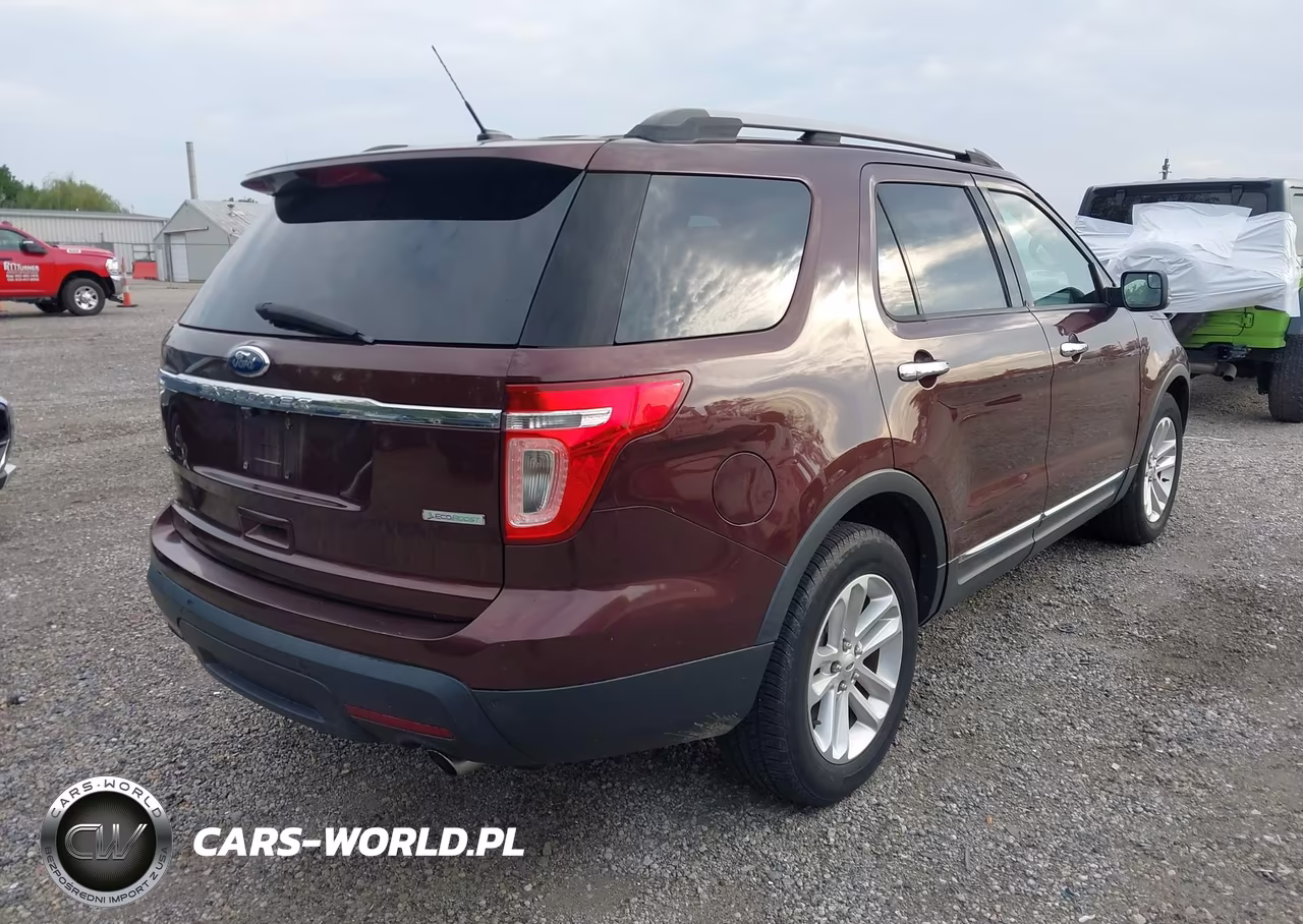 2012 Ford Explorer Xlt VIN:1FMHK7D91CGA03141 - 4