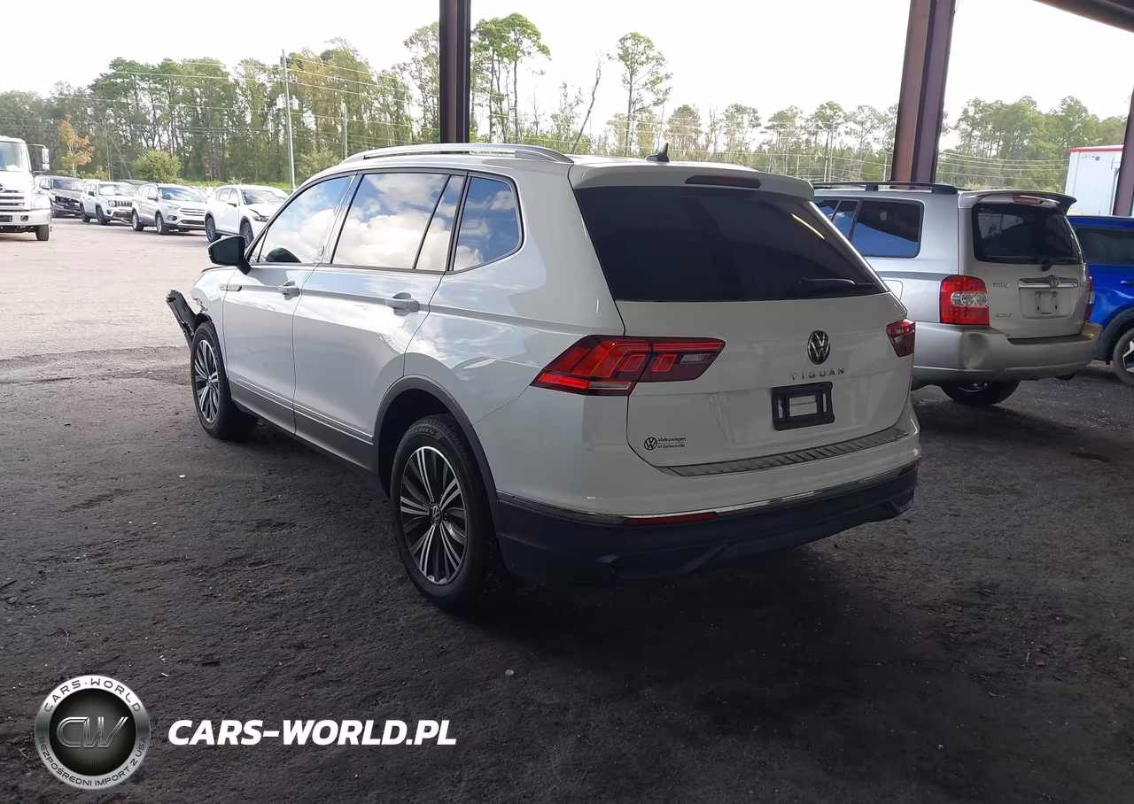 2024 Volkswagen Tiguan 2.0T Wolfsburg Edition VIN:3VVTB7AX8RM223054 - 3