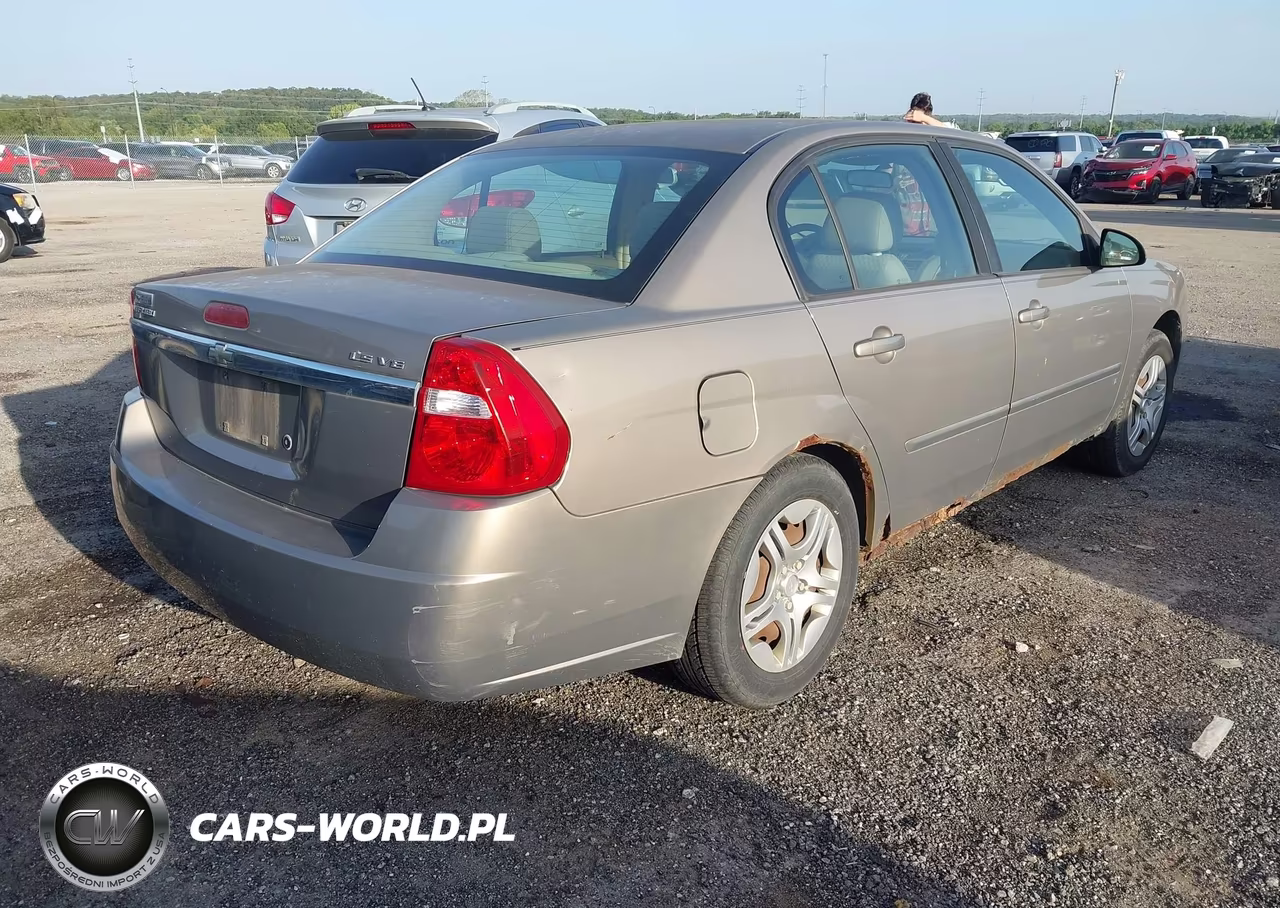 2008 Chevrolet Malibu Classic Ls VIN:1G1ZS58N68F147875 - 4