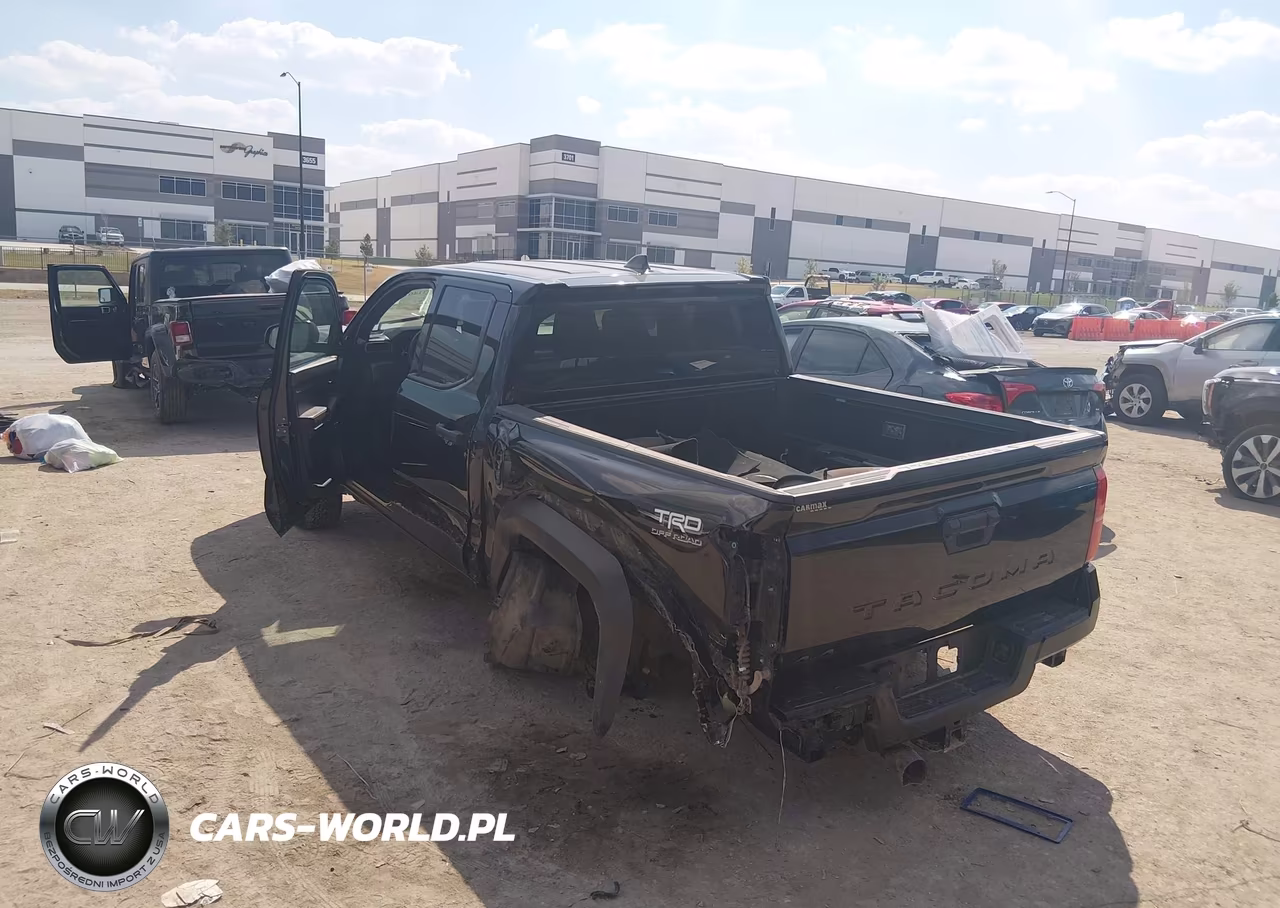 2025 Toyota Tacoma Trd Off Road VIN:3TYLB5JN5ST063243 - 3