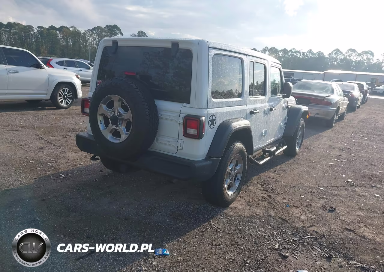 2021 Jeep Wrangler Unlimited Freedom 4X4 VIN:1C4HJXDN0MW671010 - 4