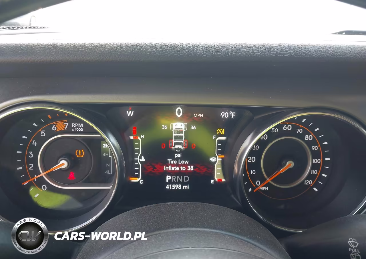 2021 Jeep Wrangler Unlimited Freedom 4X4 VIN:1C4HJXDN0MW671010 - 7