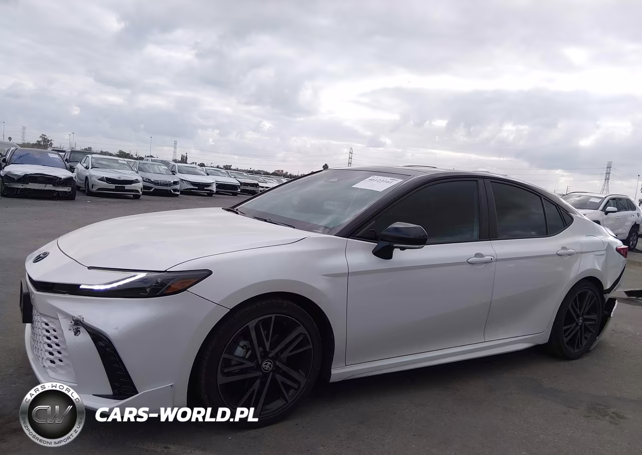 2025 Toyota Camry Xse VIN:4T1DAACK3SU162102 - 14