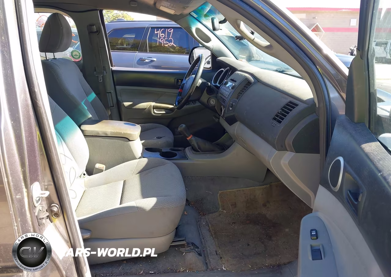 2011 Toyota Tacoma VIN:5TFUX4EN4BX008542 - 5