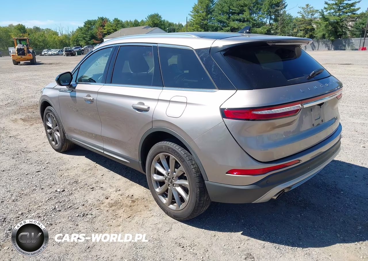 2021 Lincoln Corsair Standard VIN:5LMCJ1D92MUL08772 - 3