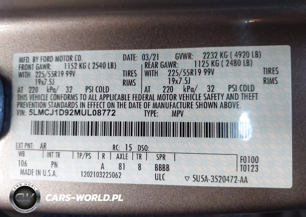 2021 Lincoln Corsair Standard VIN:5LMCJ1D92MUL08772 - 9