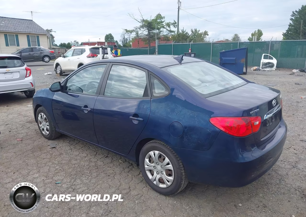 2010 Hyundai Elantra Gls VIN:KMHDU4AD9AU112462 - 3