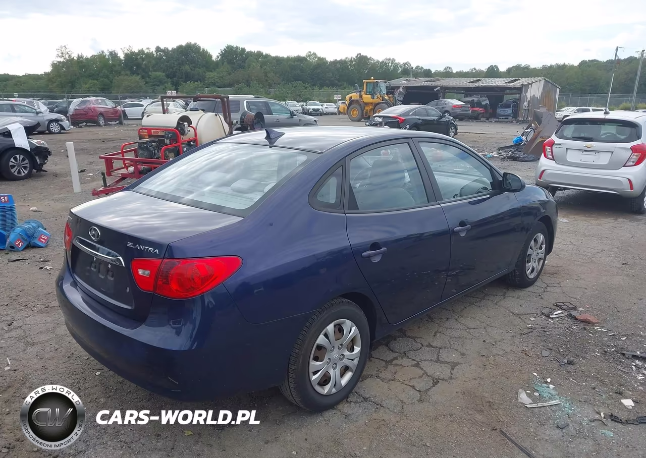 2010 Hyundai Elantra Gls VIN:KMHDU4AD9AU112462 - 4