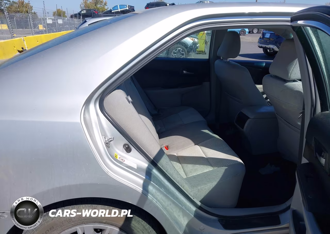 2014 Toyota Camry Le VIN:4T4BF1FK0ER372199 - 8