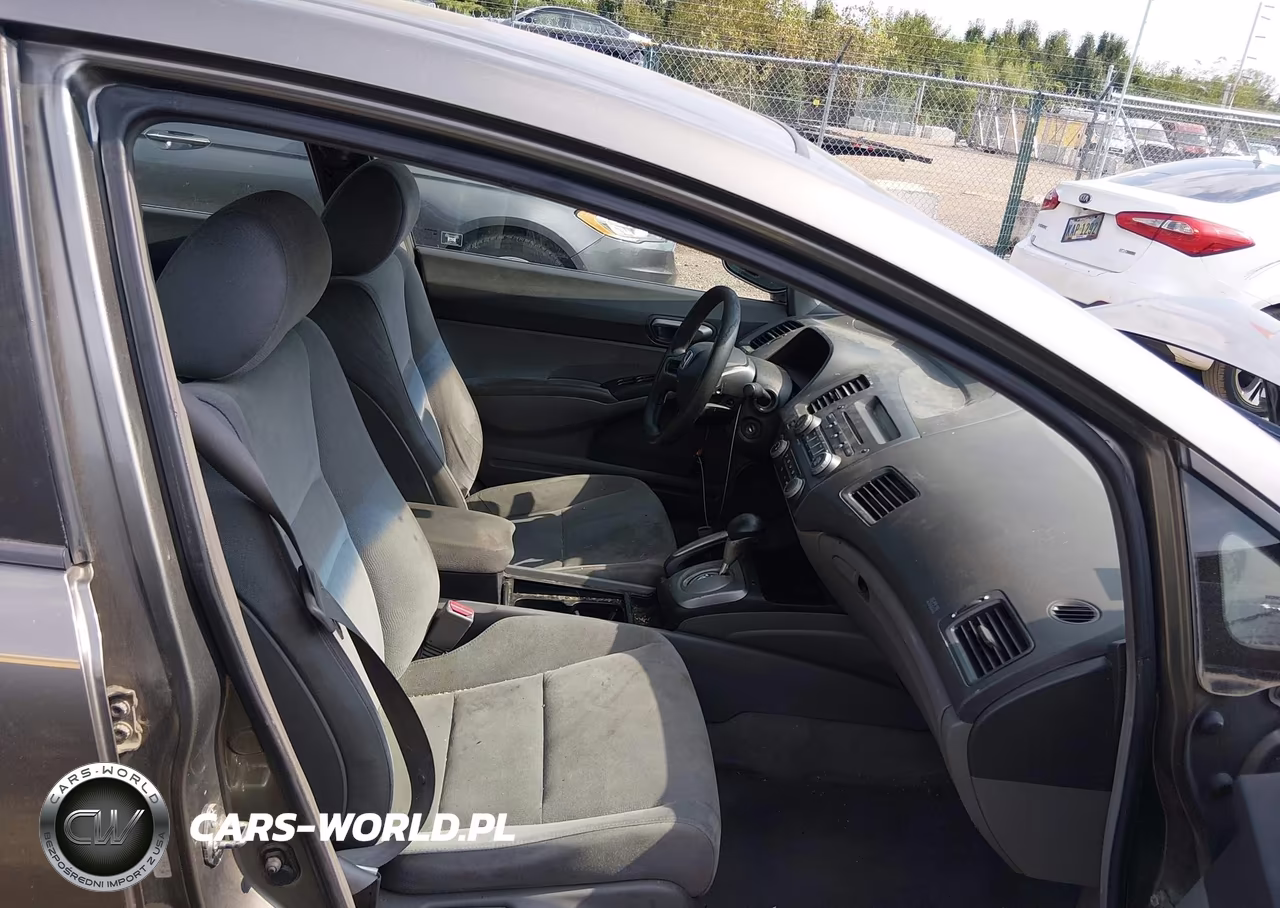 2008 Honda Civic Lx VIN:1HGFA16558L072386 - 5