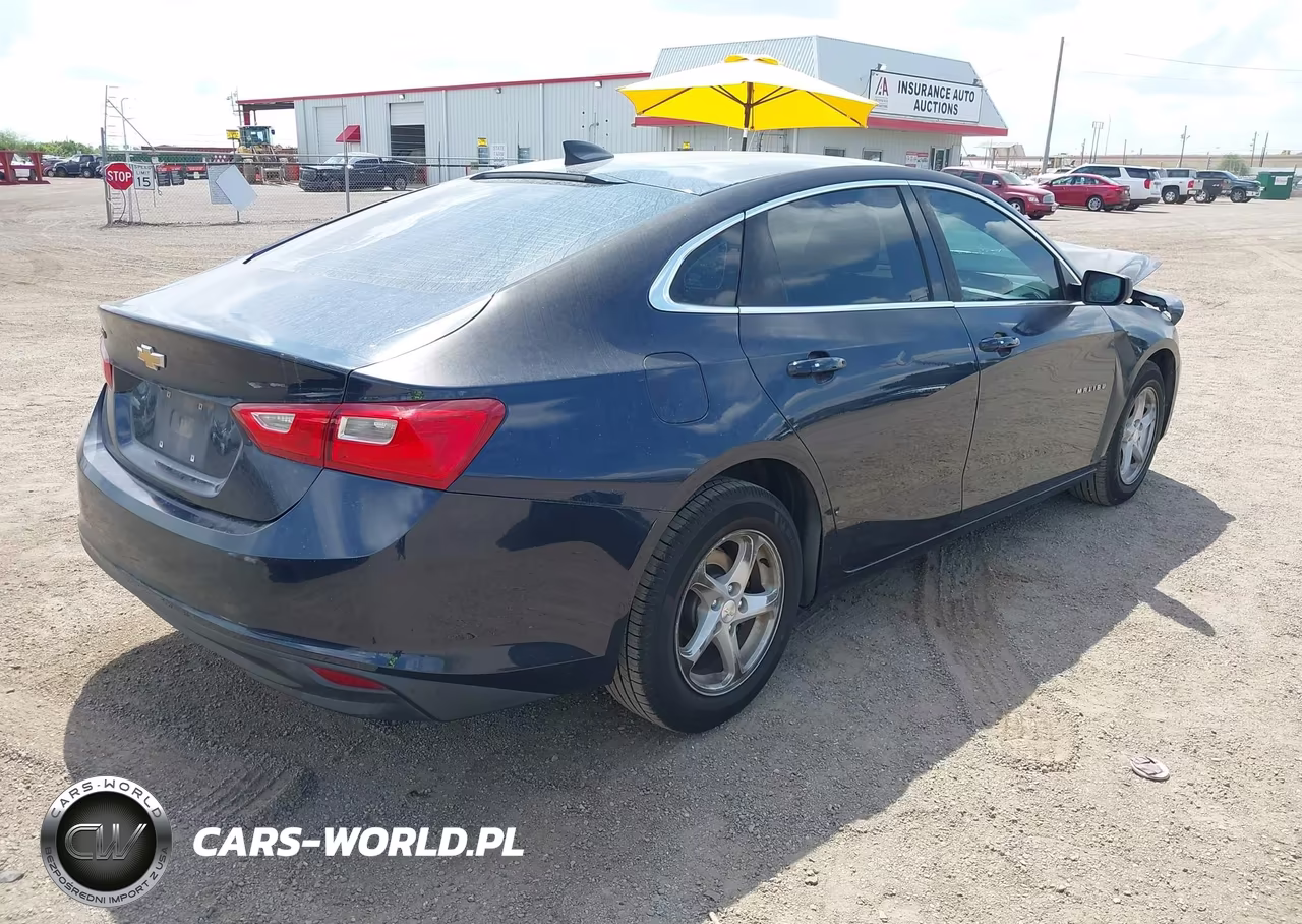 2017 Chevrolet Malibu Ls VIN:1G1ZB5STXHF163357 - 4
